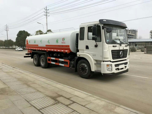 東風(fēng)老款20噸灑水車(chē),20立方灑水車(chē)