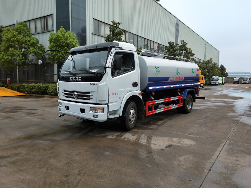 8噸灑水車價格-東風多利卡8立方灑水車價格報價