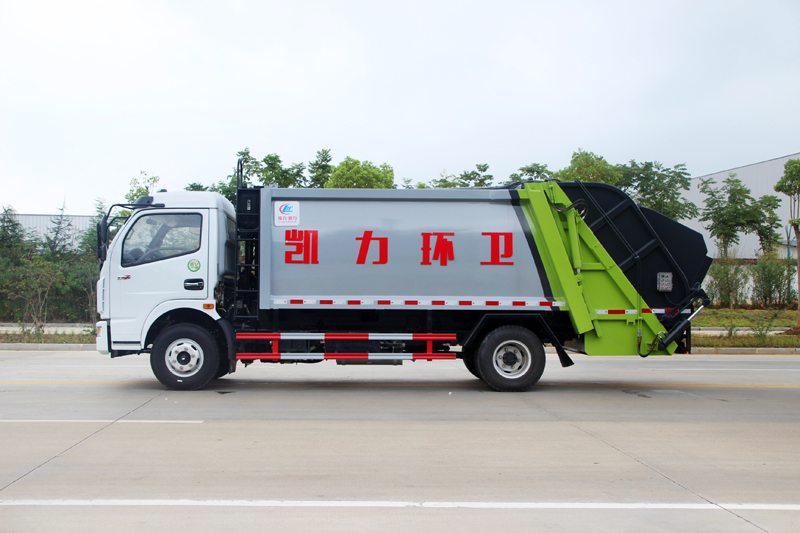 東風(fēng)多利卡8方壓縮式垃圾車(chē)-8方壓縮式垃圾車(chē)價(jià)格報(bào)價(jià)