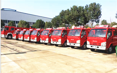 重汽豪沃8噸水罐泡沫消防車(chē)-8噸水罐泡沫消防車(chē)