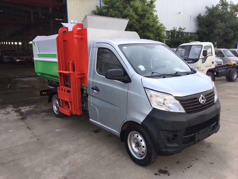 長(zhǎng)安3方掛桶垃圾車-3立方掛桶垃圾車