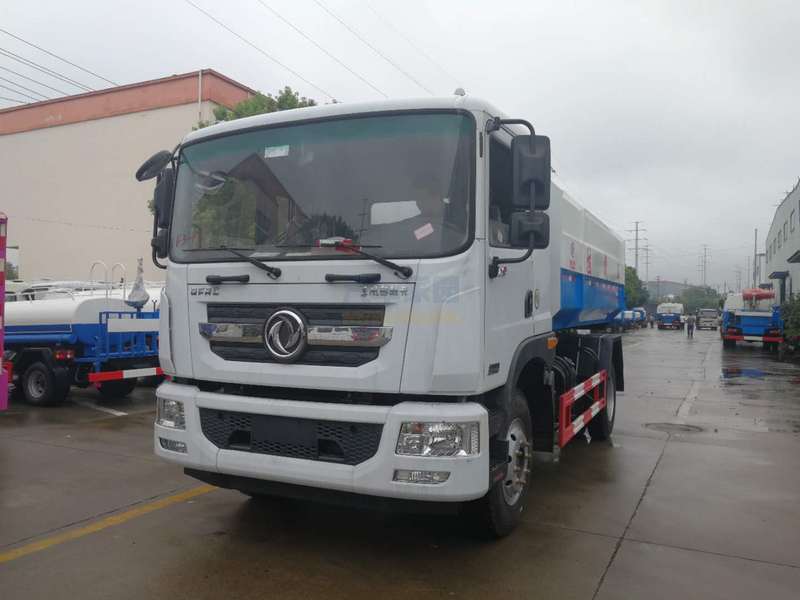 東風(fēng)D9 10-12方掛桶垃圾車-10-12方掛桶垃圾車