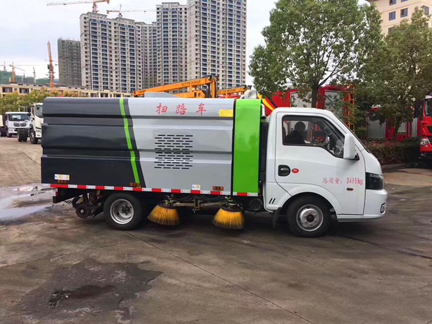 供應(yīng)程力長安國六掃路車 環(huán)衛(wèi)認(rèn)證 大品牌 全國聯(lián)保-湖北程力
