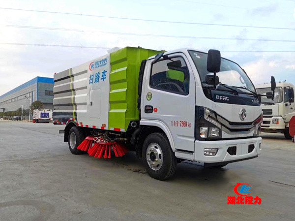 小型垃圾清掃車怎么操作-小型清掃車使用及作用-程力小型清掃車廠家