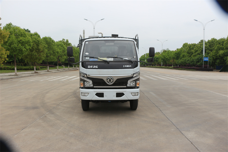 國(guó)六吸塵車(chē)-東風(fēng)道路吸塵車(chē)-東風(fēng)5立方吸塵車(chē)