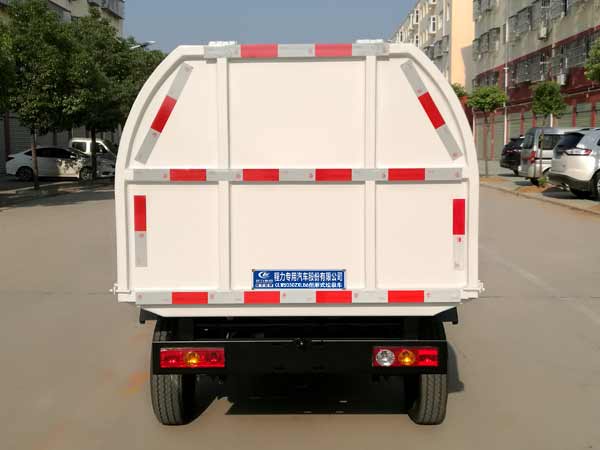 程力威牌CLW5030ZXLB6型廂式垃圾車
