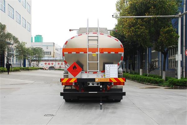 齊星牌QXC5322GYYZ6型鋁合金運(yùn)油車