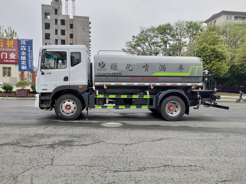 東風(fēng) D9 14.4 方灑水車產(chǎn)品介紹
