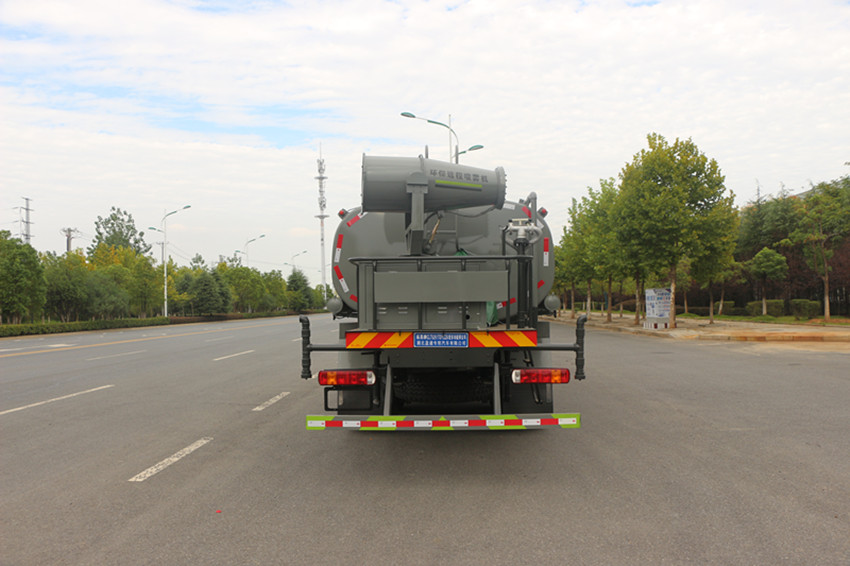 重汽豪沃22方抑塵車-霧炮車產品介紹-湖北盈通